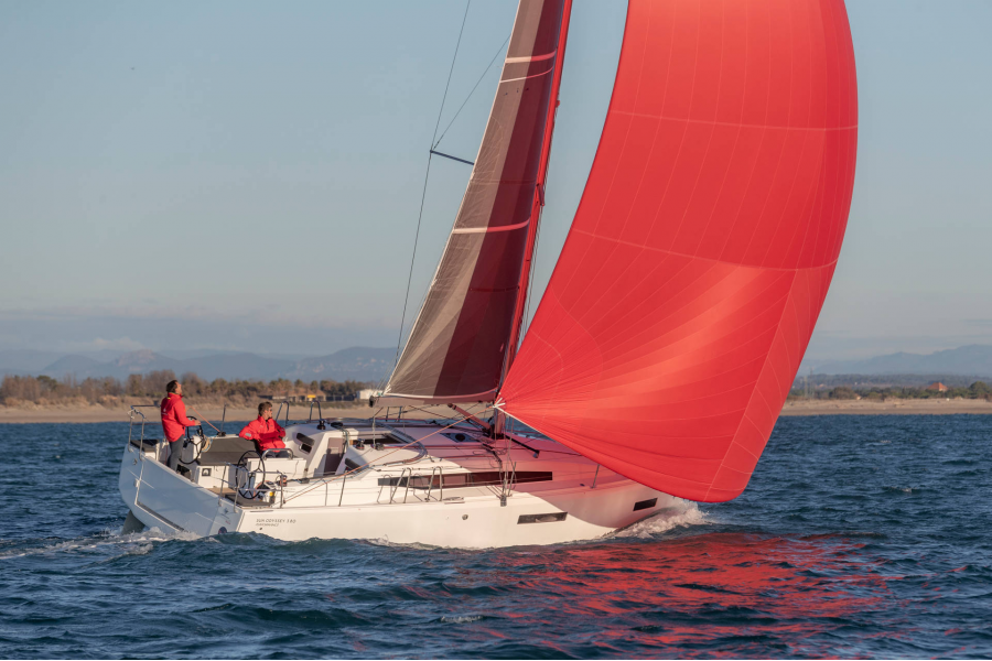 Sun Odyssey 380